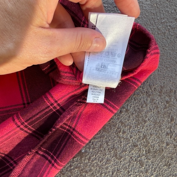 GAP | Women’s Long Sleeve Plaid Button-Up Flannel Shirt Pink Burgundy MEDIUM - Picture 13 of 14